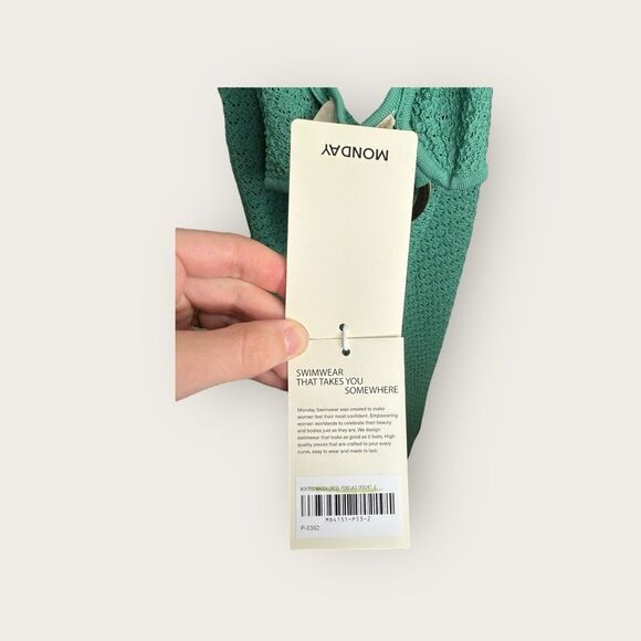 NWT Monday Swimwear Green Swim Coverup - Picture 8 of 9